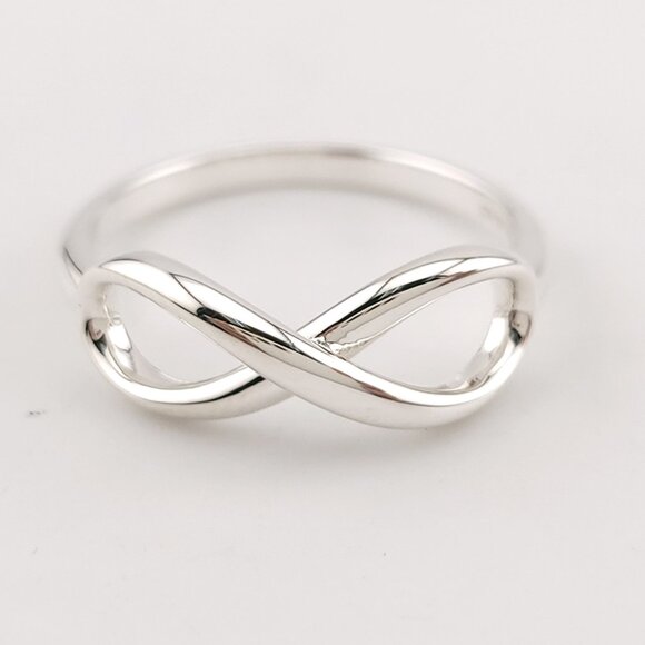 Tiffany & Co. Sterling Silver Figure 8 Signature Infinity Band Ring Size 7 - Picture 2 of 7